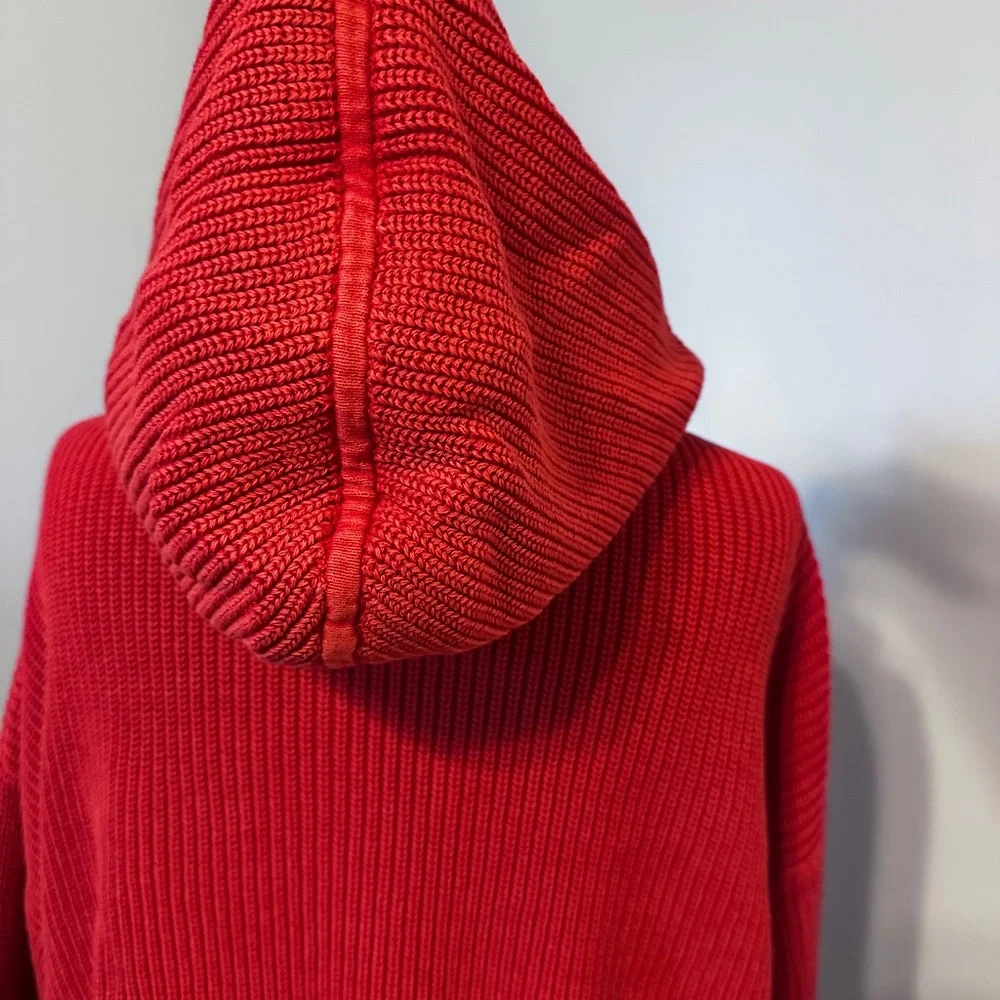 Red RtA sweater - Picture 9 of 13